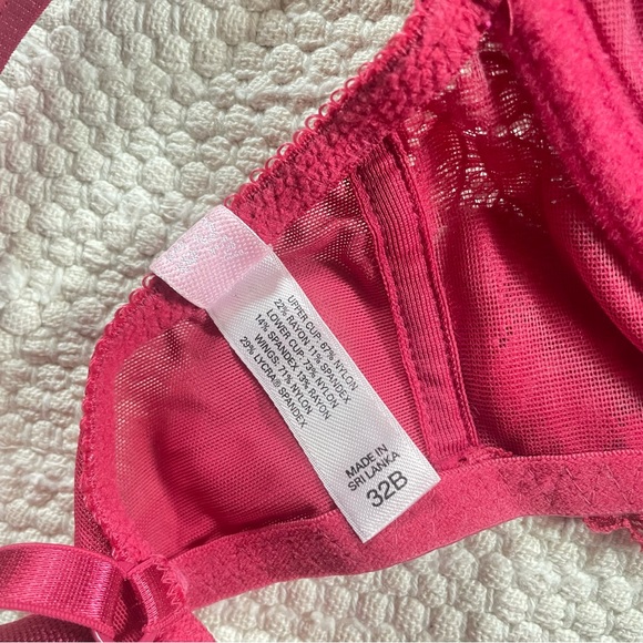 Victoria’s Secret Scarlet Red Underwire Semi Removable Pad Push Up Bra 32B - Picture 6 of 6